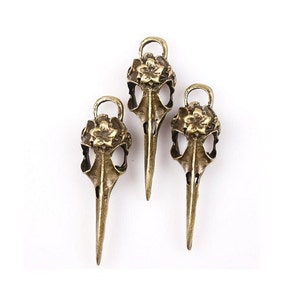 3 BIRD SKULL Pendants Rusric Bronze Tone Long Beaked Flower Skulls Gothic Charm Jewelry Supplies 41x13x11 mm