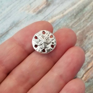 Sand Dollar Spacer Beads Beautiful Substantial Focal Boho Beach Bracelet Charms Connectors Seashell Mermaid Jewelry Supplies 15.5mm