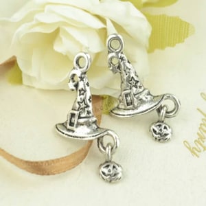 10 Cute Witch Hat Charms with Pumpkin Dangle Antique Silver Halloween Charms Witch Jewelry Supplies 26x15 mm