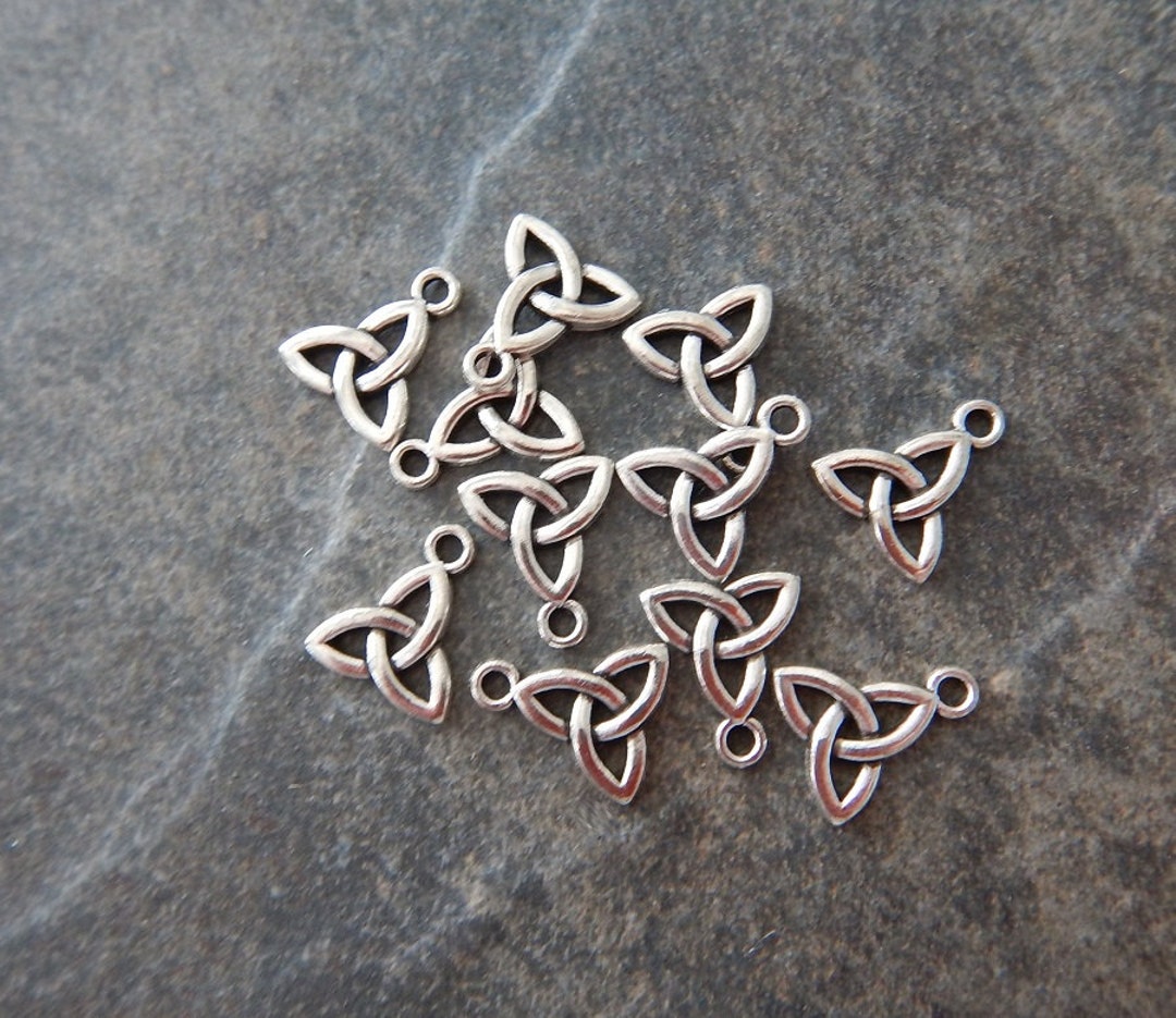 Small Simple Triquetra Charms Celtic Knot Charms Irish Trinity Knot