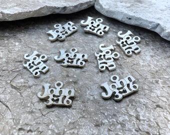 Ten JOHN 3:16 Charms Bible Verse Inspirational Spiritual Atq Silver Small Charm Jewelry Supplies 19x13 mm