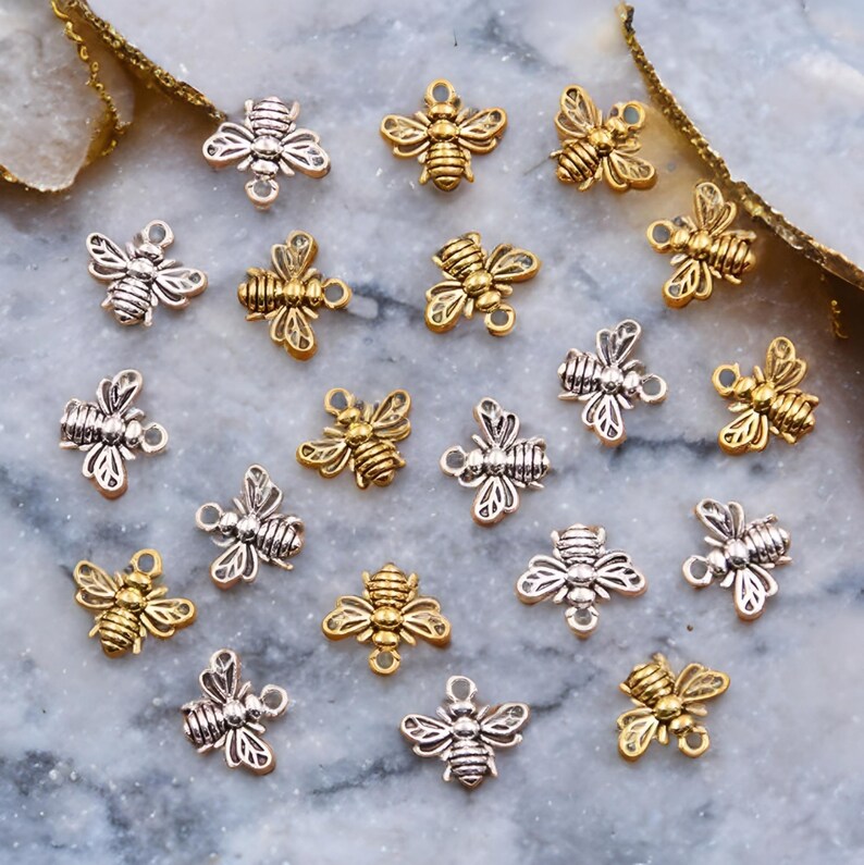 Absolutely Adorable Honey Bee Charms Little Bees Bracelet Earring Honey Jar Embellishments Bee Jewelry Supplies Silver or Antique Gold 13mm zdjęcie 5