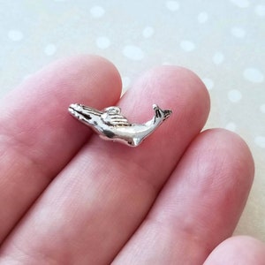 Humpback Whale Spacer Beads 3D Whale Beads Beach Beads Boho Beads Cruise Whale Watching Charms Jewelry Supplies 18x7.5mm