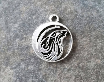 Wolf Charms Filigree Werewolf Pendants Halloween Wildlife Spirit Animal Totem Distressed Antique Silver Jewelry Supplies 21x18mm