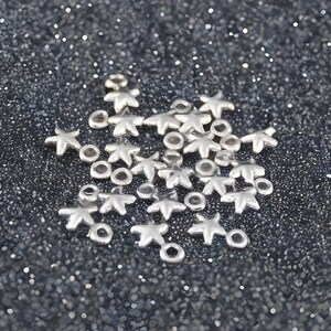 Teeny Tiny Star Charms Shining Silver Mini Stars Embellishments Celestial Christmas Jewelry Beading Supplies 7x5mm
