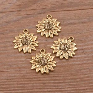 Gorgeous Sunflower Charms Antique Gold Sunflower Pendants Spring Summer Flower Charms Jewelry Supplies 21x19mm *See Note