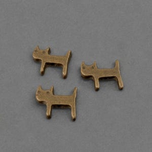 12 Cat Spacer Beads Small Bronze Kitten Beads Cat Charms Bronze Cat Beads Pet Beading Jewelry Supplies 13x11mm imagen 1
