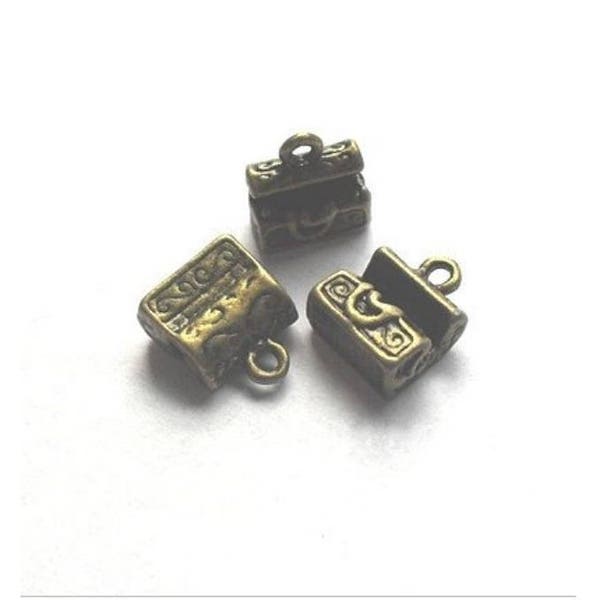 Mini Treasure Chest Charms Bronze Pirate Black Beard Sunken Bounty Yo Ho Ho Jewelry Supplies 11x9mm