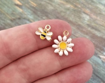 Adorable Enamel Daisy Charms Tiny Honey Bee Charms Colorful with Gold Base Enamel Bee Charms Spring Flower Charms Jewelry Supplies *See Note