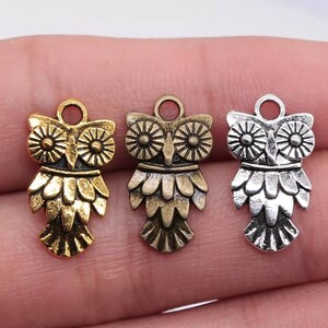 10 Owl Charms Sweet Little Owls in Silver Bronze or Antique Gold Forest Bird Animal Nature Bracelet Earring Jewelry Supplies 11x20mm