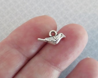 Mini Bird Charms So Sweet Little 3D Tiny Song Birds Mini Charms Jewelry Supplies 13x7x3.5 mm Extension Chain Drops