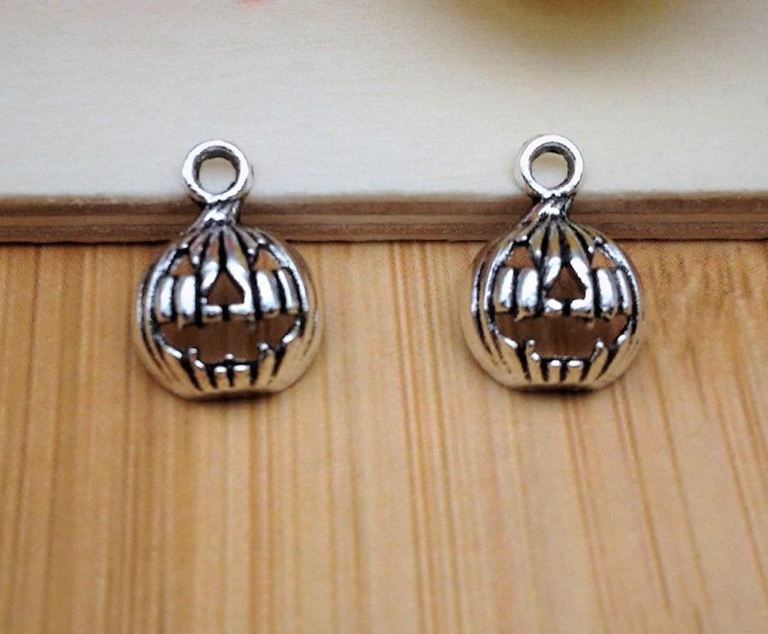 10 Jack O Lantern Pumpkin Charms Small Hollow Halloween Silver or ...