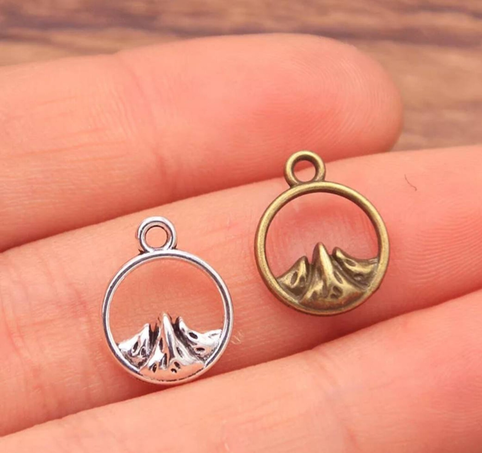 Mini Mountain Charms Tiny Bronze Mountain Charms Circle Etsy.de