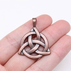 Copper Celtic Knot Pendants Large Deep Copper Celtic Knot Charms Substantial Triquetra Pendants St. Patrick&#39;s Day Jewelry Supplies 35x27mm