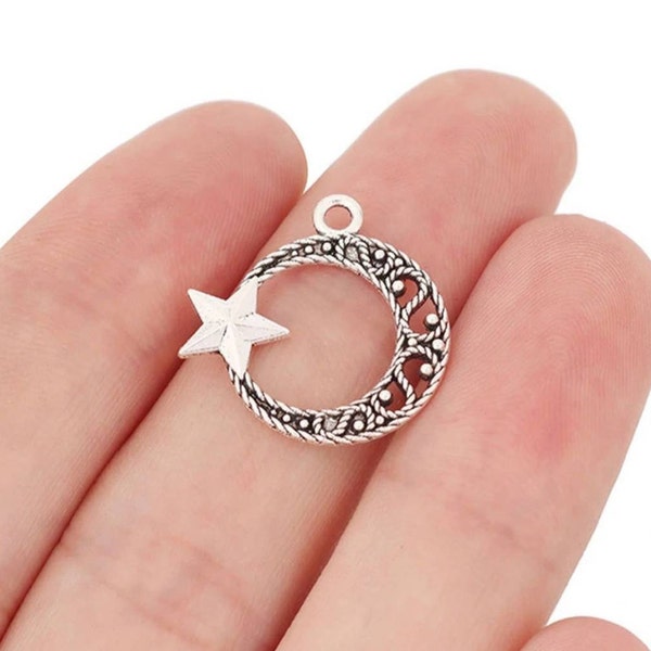 Filigree Crescent Moon Charms Small Lovely Moon and Star Charms Celestial Jewelry Supplies 20x21mm