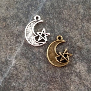 10 Beautiful Moon Charms with Star Pentagram Charms Celestial Wicca Antique Silver Bronze Crescent Moon Jewelry Supplies 20x16mm