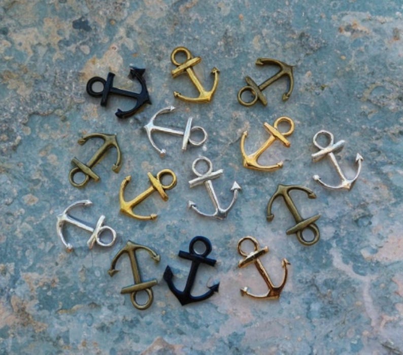 12 - 50 Assorted Color Small Anchor Bracelet Connector Charms Random Color Assortment Nautical Jewelry Supplies 15x18mm Bild 1