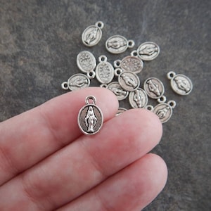 12 Tiny Miraculous Medals Saint Mary Charms Rosary Parts Jewelry Supplies Mini Atq Silver Bronze Gold Religious Catholic Findings 13x9.5mm