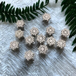 Lovely Snowflake Spacer Beads Varying Contrast Winter Christmas Beads Holiday Bracelets Beading Jewelry Supplies 10mm Hole 1mm