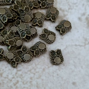 12 Small Owl Spacer Beads Bronze Owl Beads Bird Beads Bracelet Jewelry Supplies 10x8mm