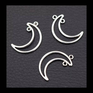 Beautiful Crescent Moon Connectors Crescent Moon Charms Celestial Charms Earring Charms Jewelry Supplies 27x19mm