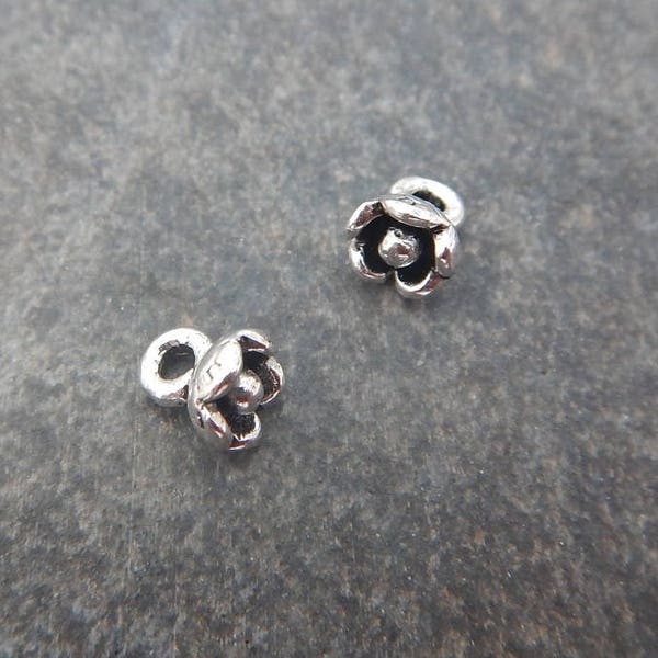 Tiny Adorable Flower Blossom Charms Beads Spring Buds Antique  Silver Jewelry Supplies 8x7mm Great for Beading or Extension Chain Drops