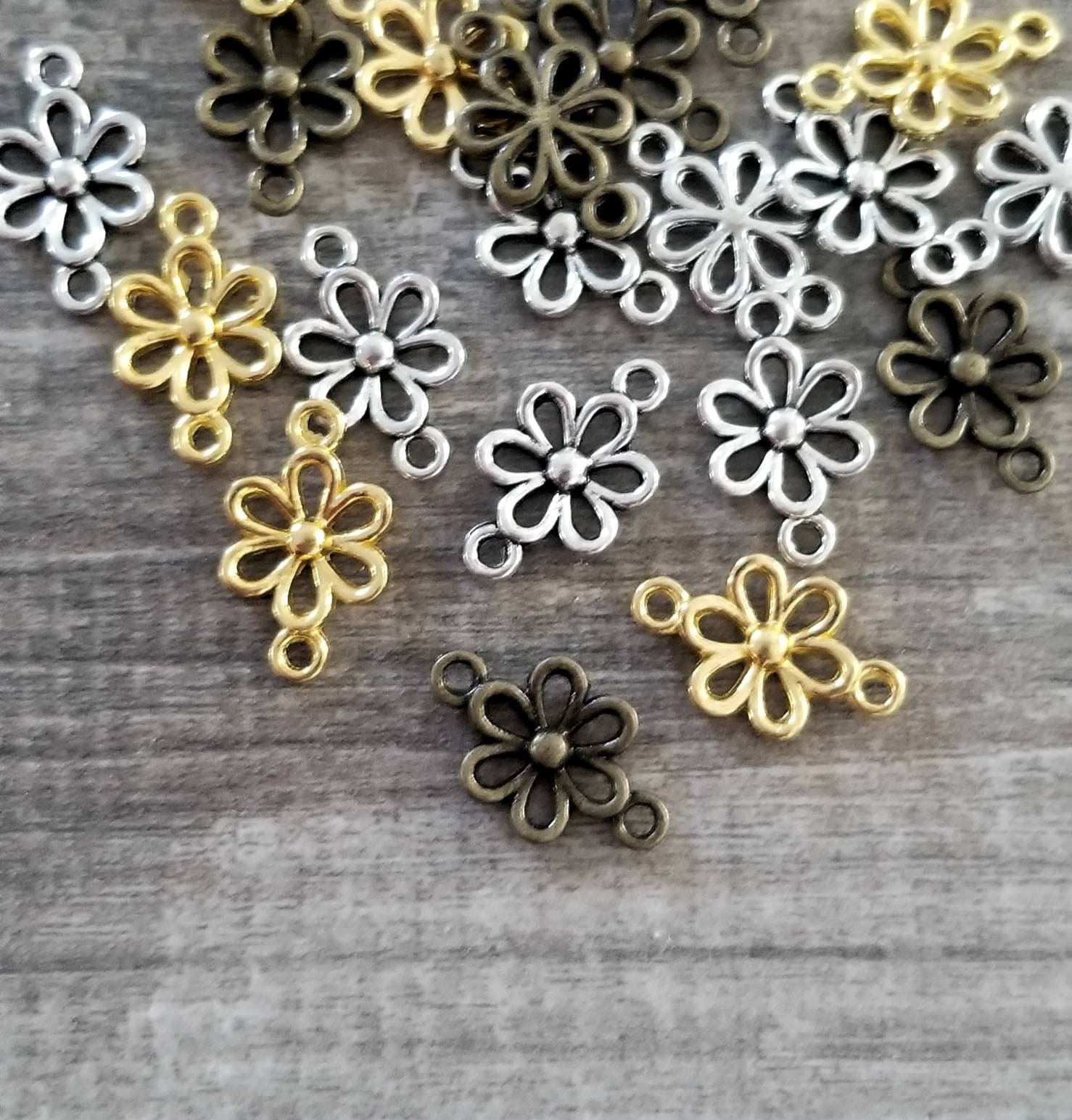12 Tiny Flower Connectors Darling Gold Bronze Silver Flower Connectors Mini Flower Charms Slightly Curved Blossoms Jewelry Supplies 15x9mm