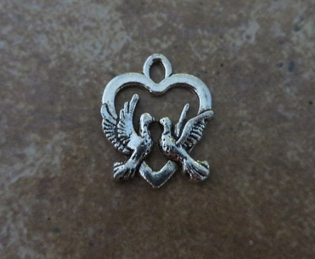 6 Doves and Heart Charms Antque Slver Tone B49 | Etsy
