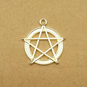 Light Gold Pentacle Pendants Large Pentagram Charms Wicca Halloween Jewelry Supplies 27x30mm