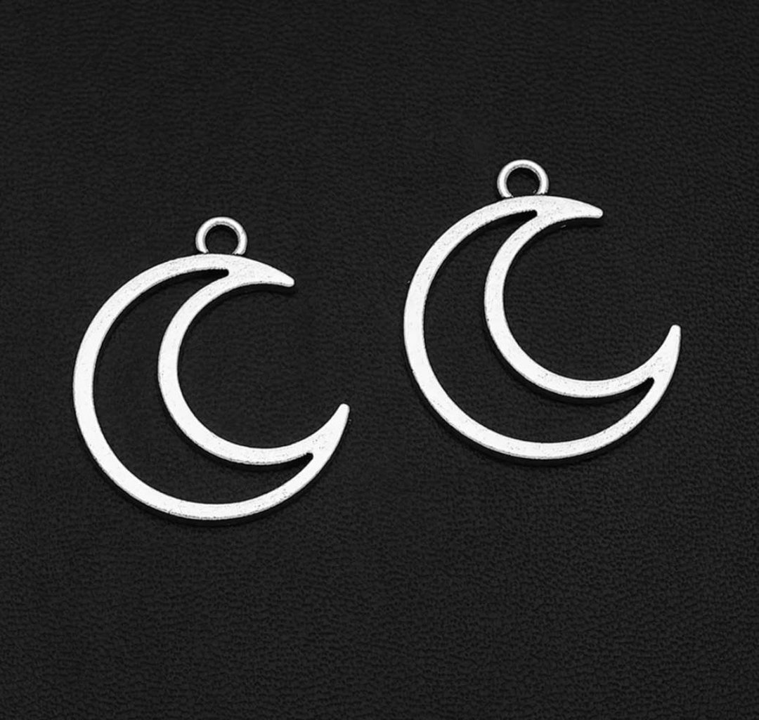 6 Crescent Moon Pendants Large Crescent Moon Charms Celestial Etsy