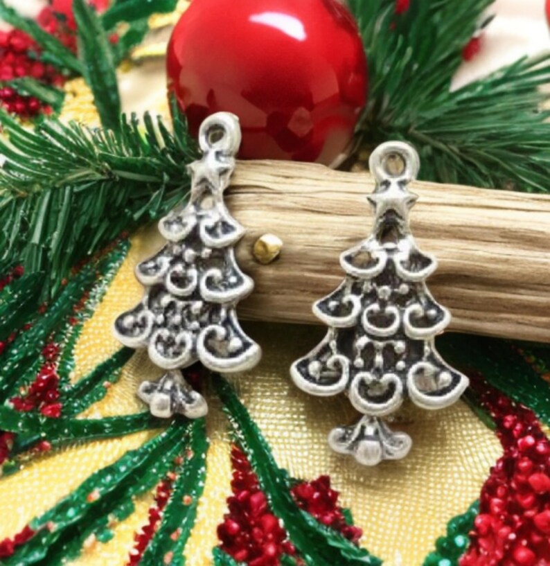 10 Christmas Tree Charms Antique Silver Vintage Look Christmas Charm Winter Holiday Jewelry Supplies 22x12mm image 2