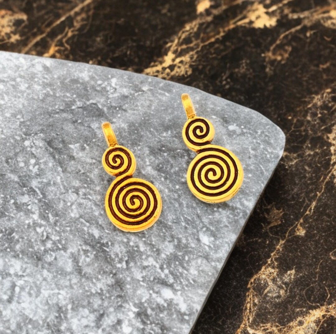 Labyrinth Charm 10 Antique Gold Labyrinth Charms Small Mystical Spirals Meditation ...
