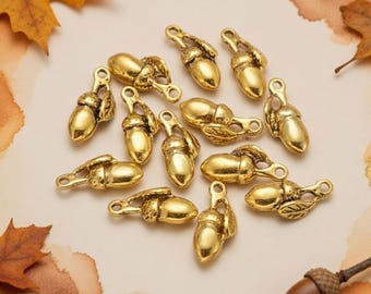 8 Antique Gold Acorn Charms with Leaf Lovely Fall Charms Nature Charms Acorn Jewelry Supplies 17.5x9x4.5mm