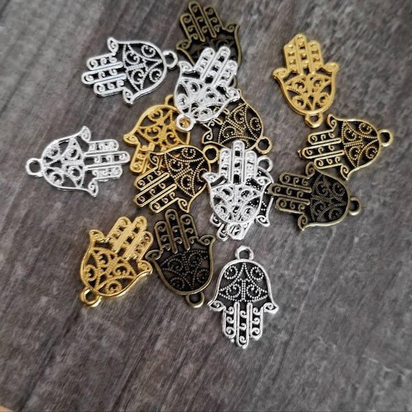 10 Filigree Hamsa Charms Ornate Hand Charms Protection Charms Jewelry Supplies 21x15mm ***Read Details