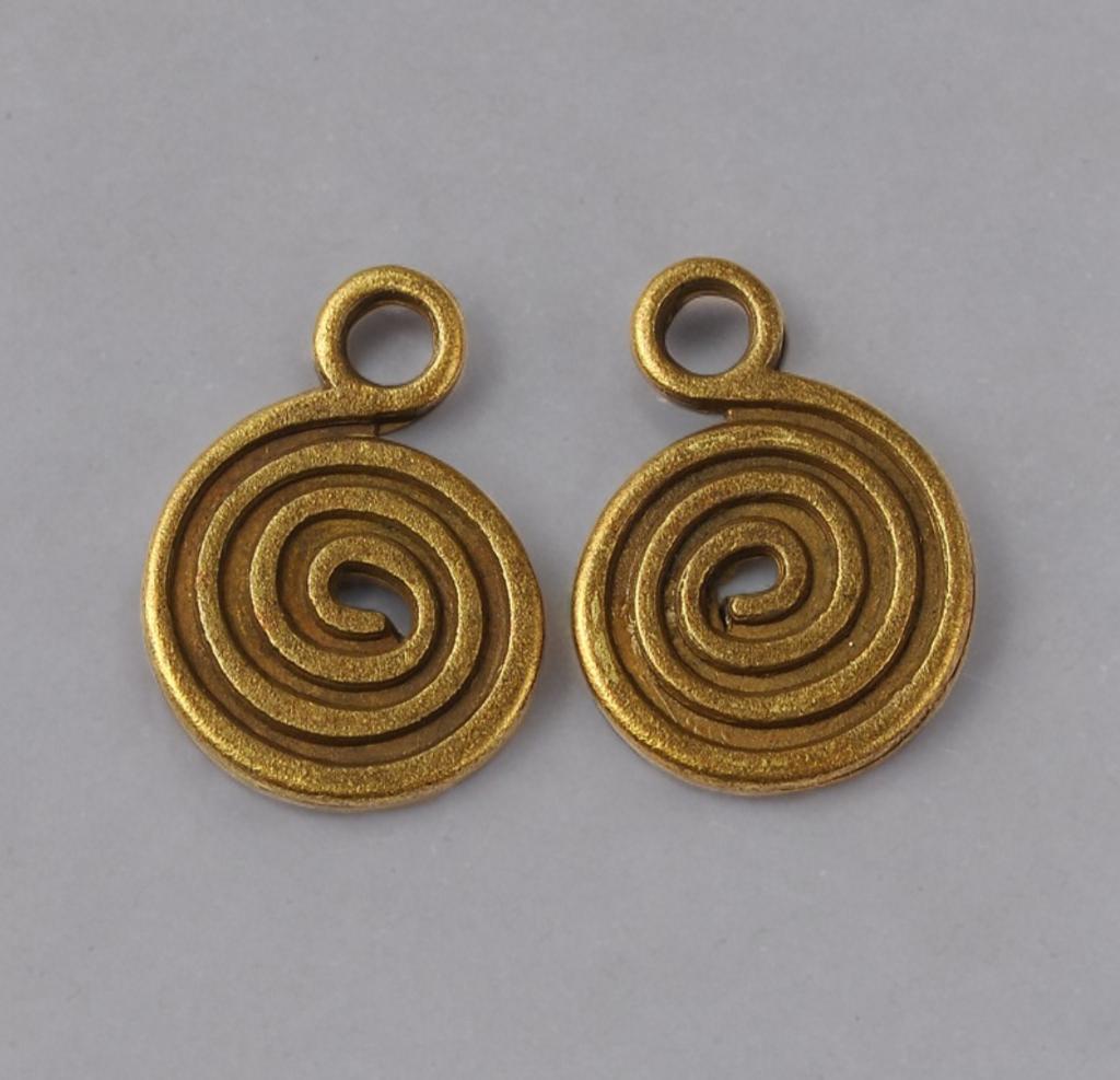 Labyrinth Charm 10 Beautiful Spiritual Labyrinth Charms Swirl Charms Bronze Calm ...