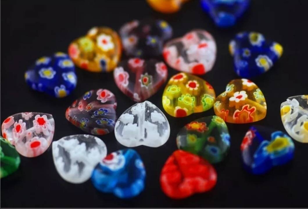 14 Millefiori Heart Beads Colorful Little Pressed Glass Valentine's Day Mini Glass Heart Spacer Beads Charms Jewelry Supplies 7.5x8mm