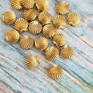 10 Sea Shell Spacer Beads Antique Gold Seashell Beads Beach Vacation Ocean Cruise Jewery Supplies Fndngs About 8x9x3mm