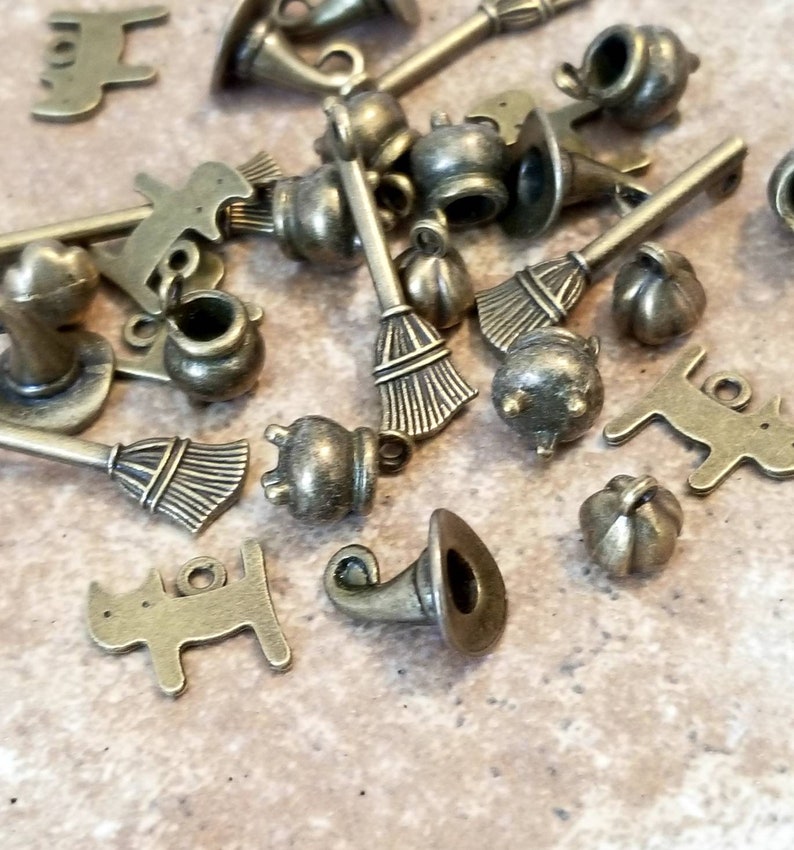 Witch Accessory Kit Charms Bronze Witches Travel Set Hat Broom Etsy