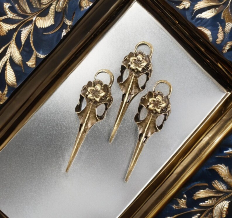 3 BIRD SKULL Pendants Rusric Bronze Tone Long Beaked Flower Skulls Gothic Charm Jewelry Supplies 41x13x11 mm image 5
