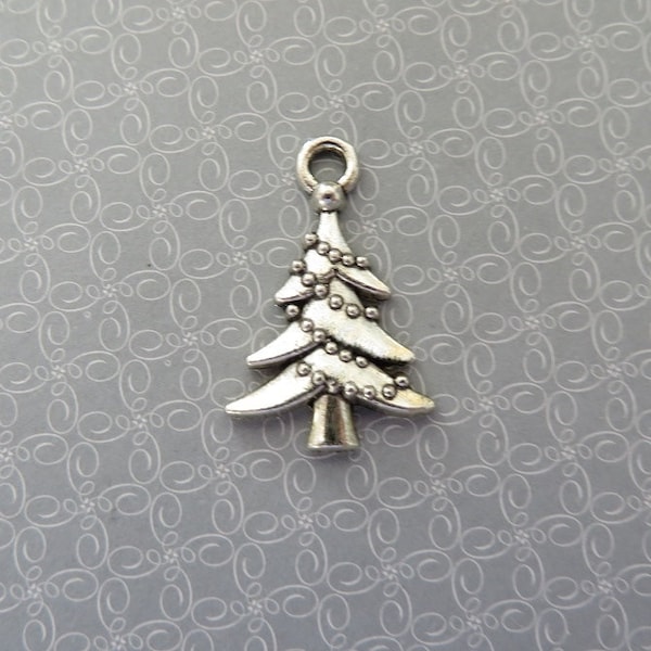 10 Christmas Tree Charms Decorated Trees with Lights Ornaments Silver Holiday Charms Family Memories Jewelry Supplies 22x14 mm