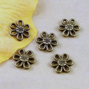 Tiny Daisy Connectors Silver Bronze Copper Mini Flower Charms Embellishments No Loop Boho Beading Bracelet Jewelry Supplies 11.5mm