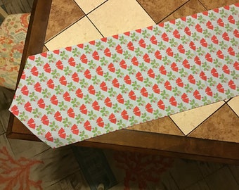 Christmas bells table runner - custom handmade | housewarming gift | hostess gift | Christmas gift | teacher gift