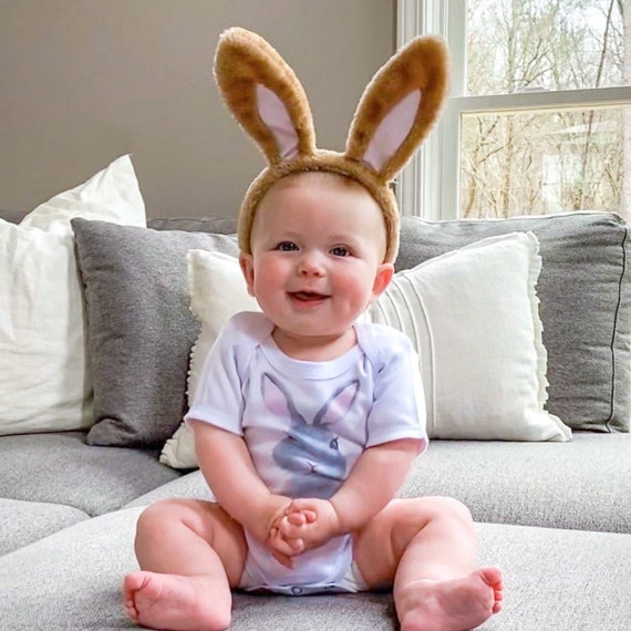 animal baby grows with ears