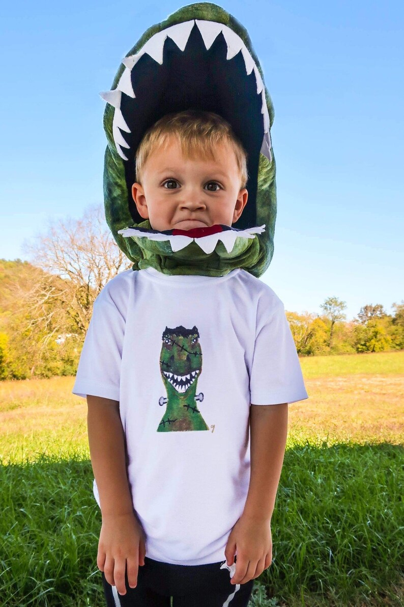 Halloween vakantie kinderen t shirt zacht handgemaakt one of a kind Frankenstein geïnspireerd dinosaurus dier kinderen kleding afbeelding 2