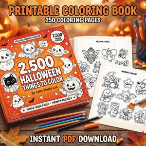 Może przedstawiać: Kolorowanka na Halloween do druku zatytułowana 2,500 Halloween Things to Color od Color Studio Lab. Pomarańczowa okładka przedstawia postacie z kresk&oacute;wek, takie jak duch, kot i dynia. Zawiera luźne strony do kolorowania, kredki i flamastry.