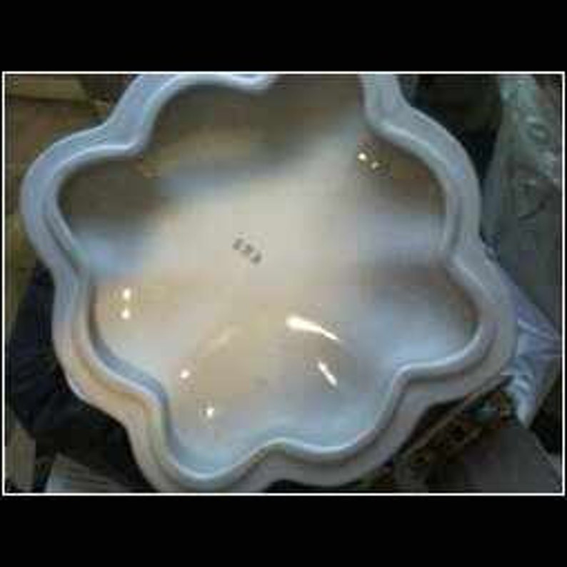 Chantilly Candy Dish. Large.Amazingly Lovely Candy Dish