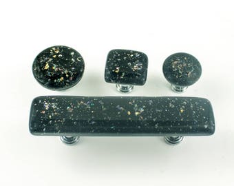 quadratische schwarze kabinettknöpfe glas kabinett knöpfe und griffe türgriffe schwarze möbel küche renoviert badezimmer renovieren wahl der größe hardware türkis verschmolzen möbelknopf cottage etsy quadratische schwarze kabinettknöpfe glas kabinett knöpfe und griffe türgriffe schwarze möbel küche renoviert badezimmer renovieren wahl der größe hardware türkis verschmolzen möbelknopf cottage etsy