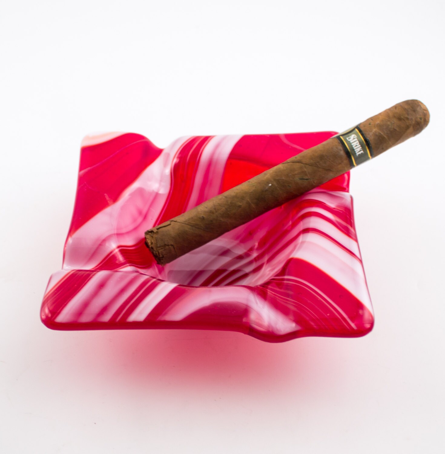 Red and White Cigar Ashtray Fused Glass Ash Tray Smoking Etsy