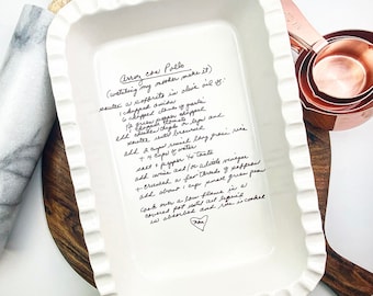 Engraved Baking Dish - Personalized Casserole Pan & Hand-Written Recipe