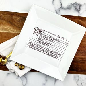 Giving plate with your handwritten recipe